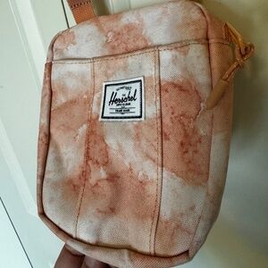 Herschel Cruz crossbody phone sized bag peach and cream tie dye